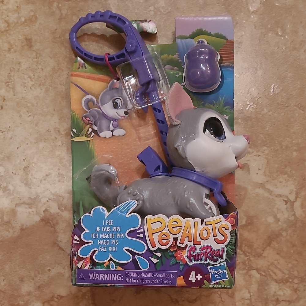 Peealots Walking Pet Toy - Gray